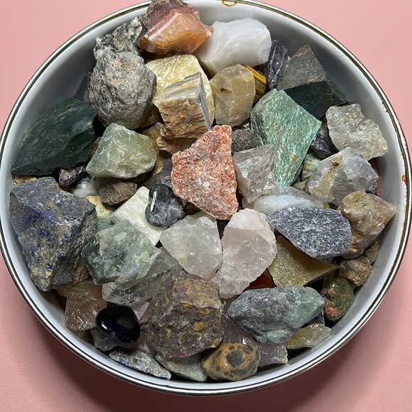 🔮Crystal Mystery Bag🔮 - Picture 2 of 4